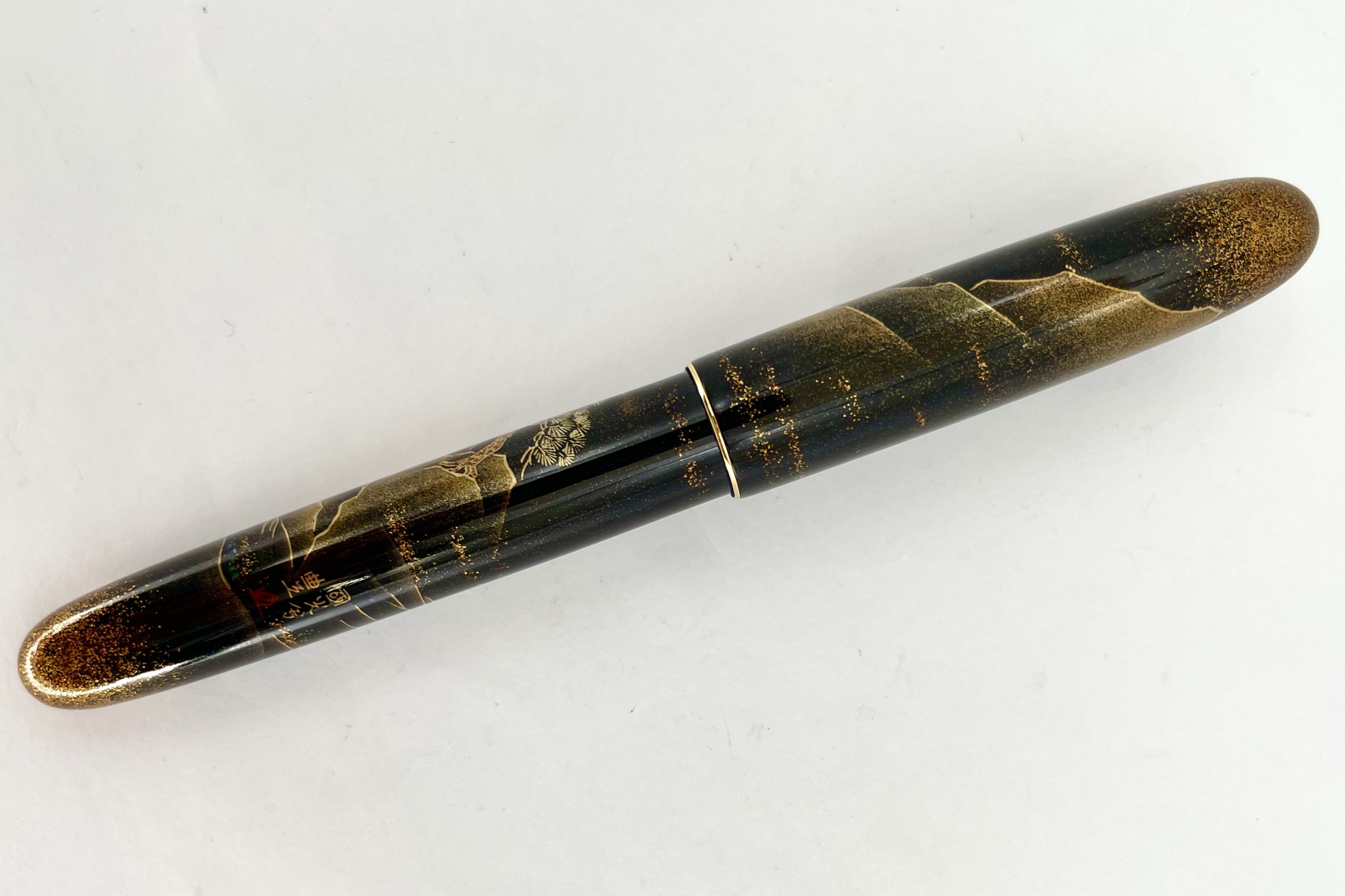 NamikiYukariRoyaleMakieNightSceneofPavilionFountainPen_K